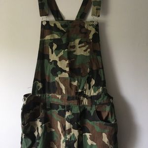 Men’s camo overalls